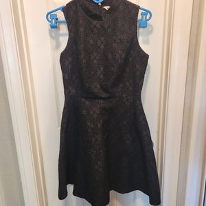 Yumi dress size 2/4